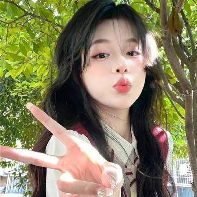 隔壁的吸血鬼美眉